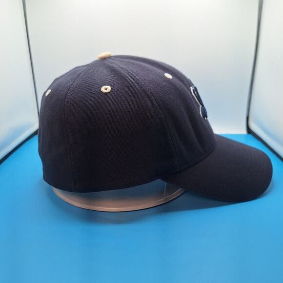 Vintage Duke Blue Devils Fitted Baseball Cap Size S/M Flexfit Navy Wool - Picture 5 of 7